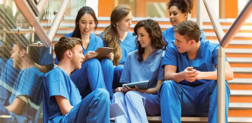 How to Become a Medical Assistant in 2022 - Best Tips