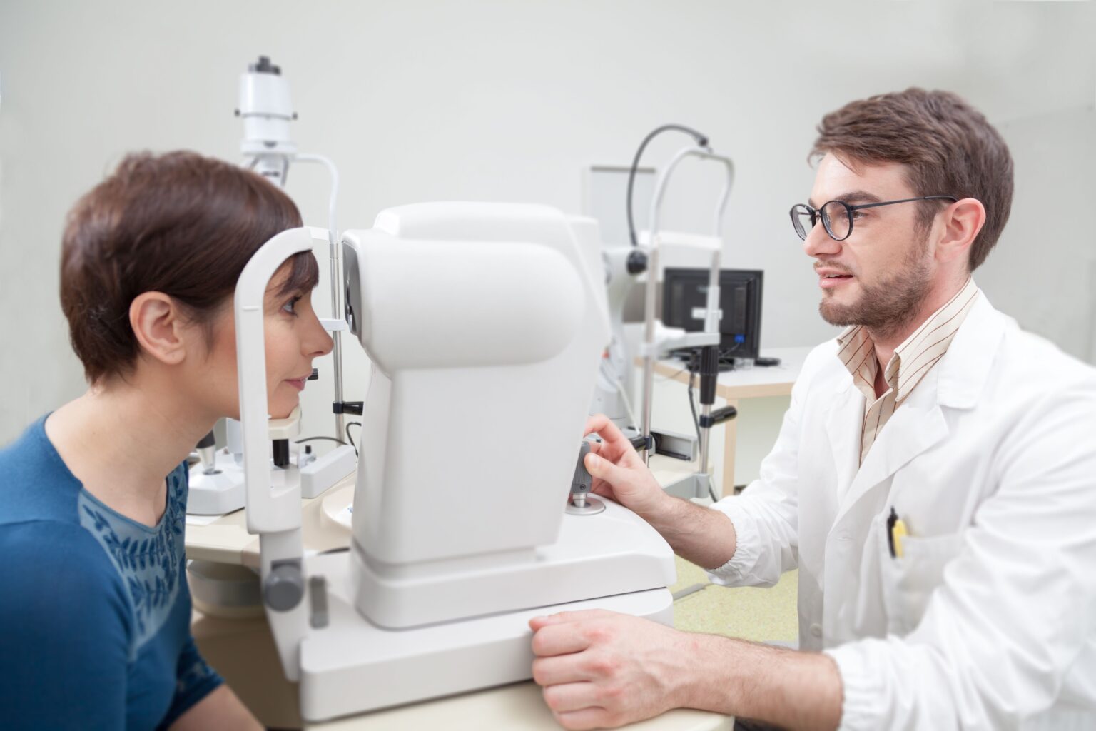 how-long-does-it-take-to-become-an-ophthalmologist-ultimate-guide-2021