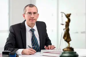 How to become a sports lawyer