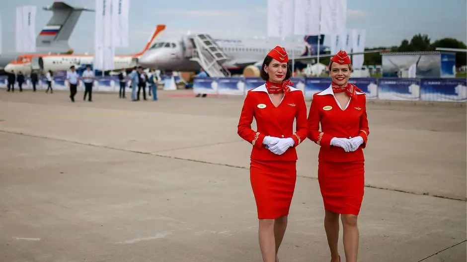 How to become a flight attendant with no experience