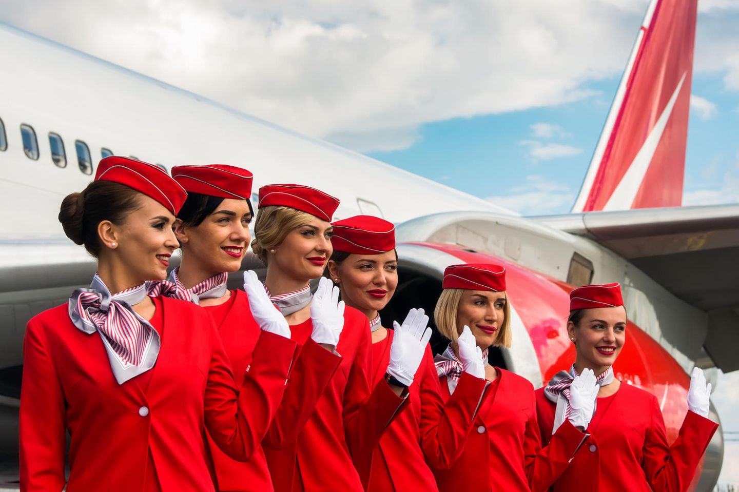 How to become a flight attendant with no experience