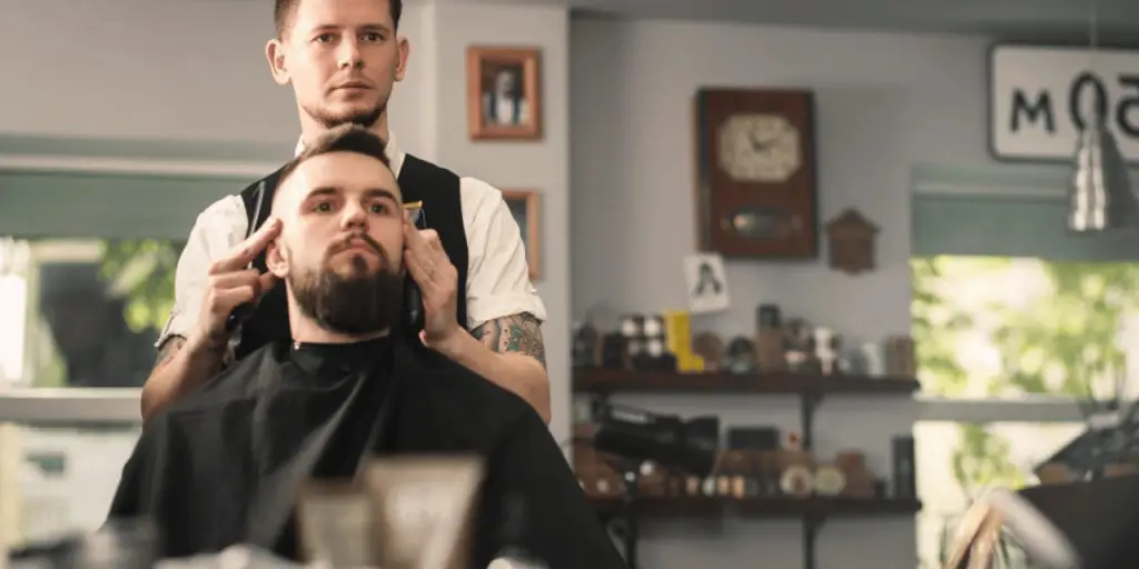 How To Become A Barber In 2023 1024x512 